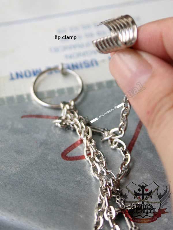 PUNK RTBU EMO EARRING+LIP CHAIN BODY JEWELRY Labret III